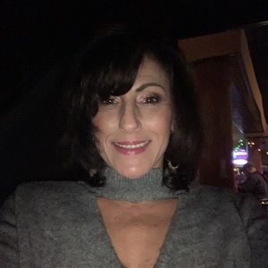 Meet your Posher, Shelley